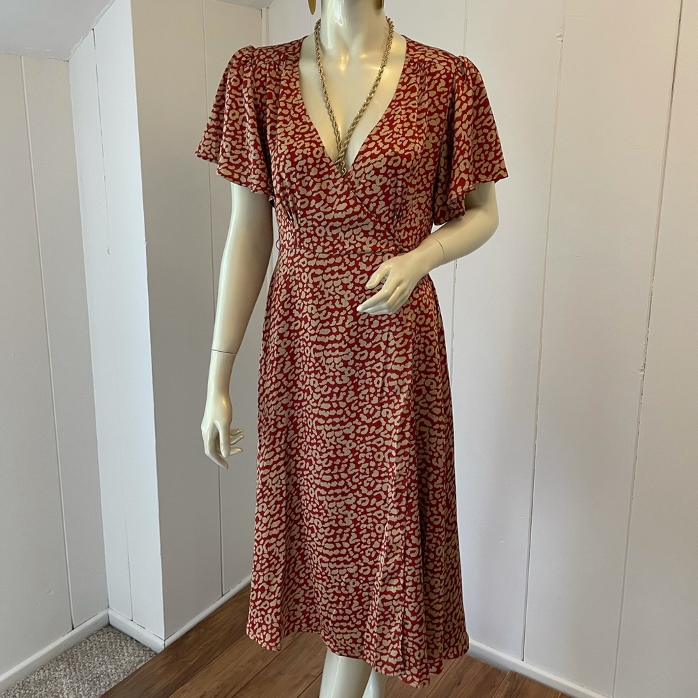 2/$25 🛍️✨ flowy satin print autumn midi dress 1930’s style NWT